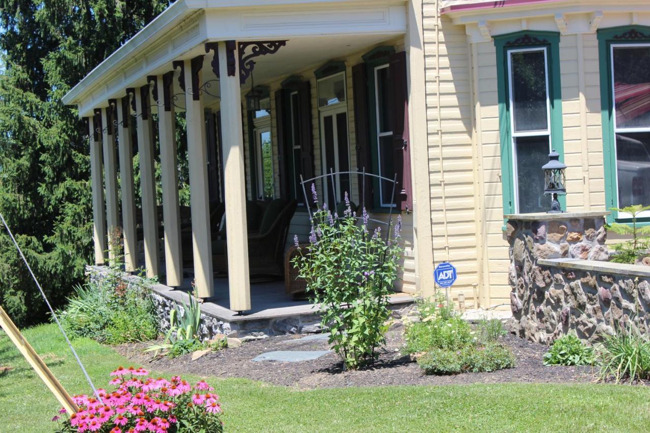 Carriage Stop Bed & Breakfast Palmyra Kültér fotó